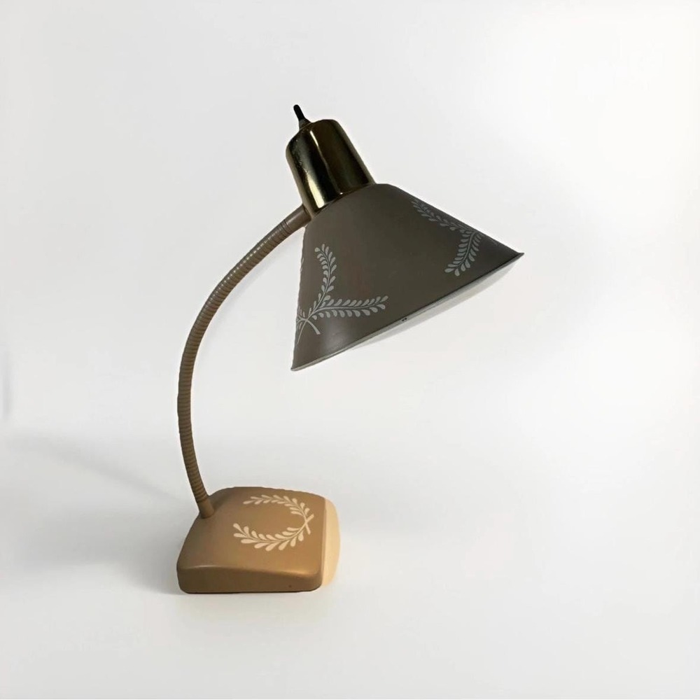Vtg MCM Beige Goose Neck Desk Lamp Light Nightstand Lamp Cottagecore Decor